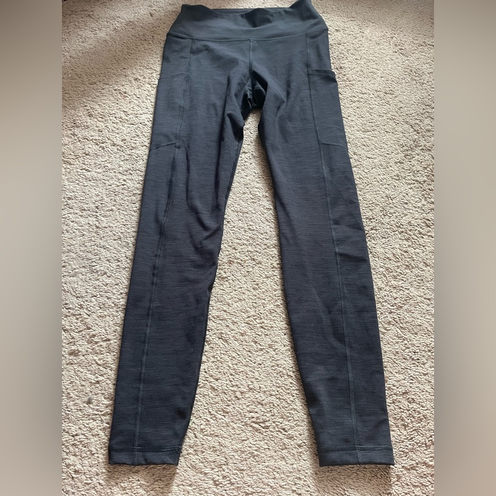 American Eagle grey leggings